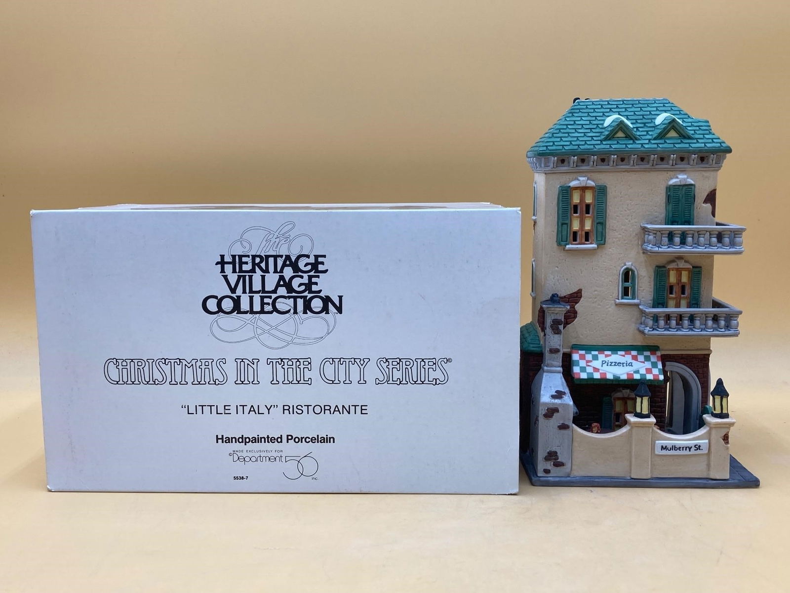 Department 56 Christmas in the city series "Little Italy ristorante" porcelain decor with box. Hand (1 of 9)