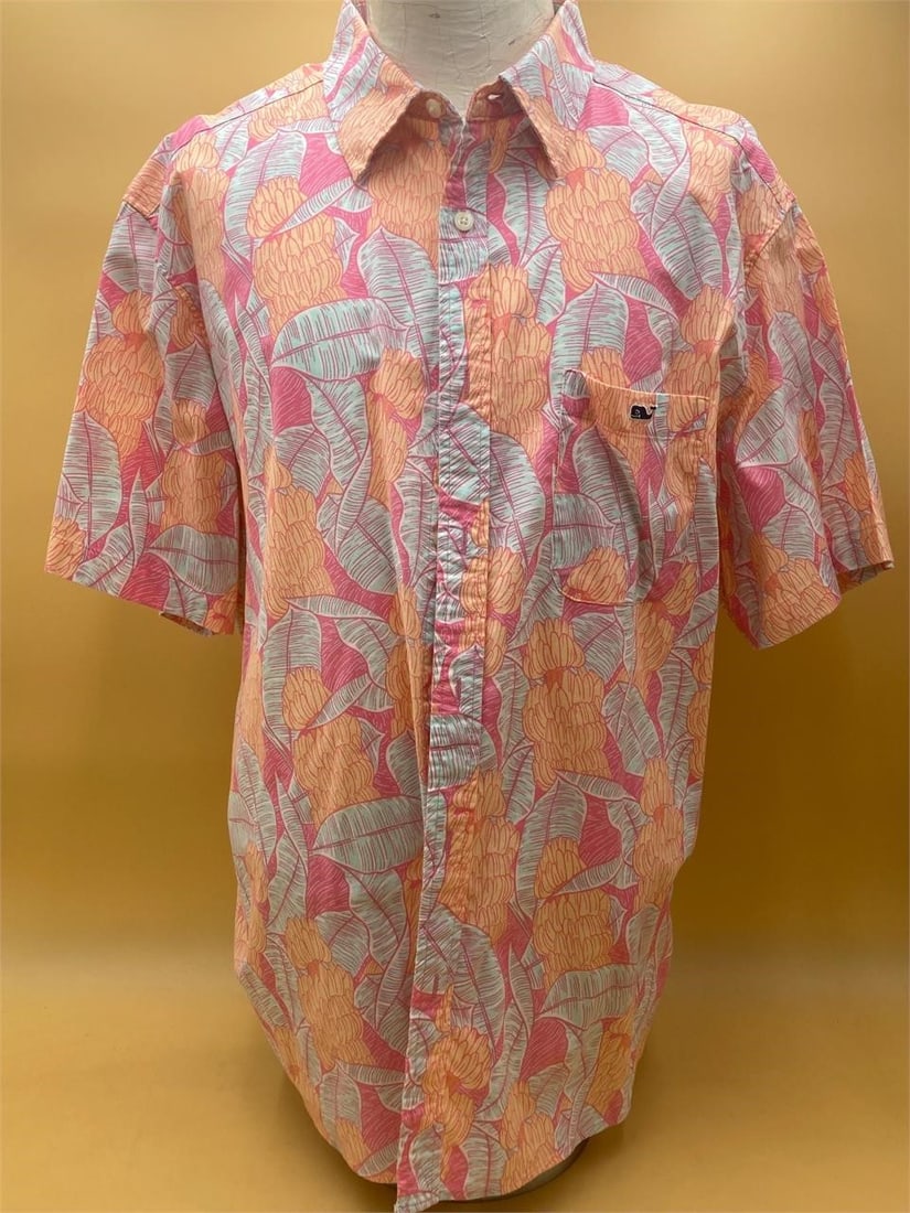 Vineyard Vines Button Up Short Sleeve Shirt (1 of 5)