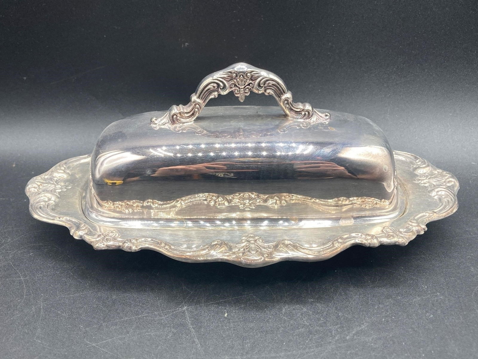 Gorham silver plated Chantilly covered butter dish with glass insert. Features ornate patterned lid (1 of 6)