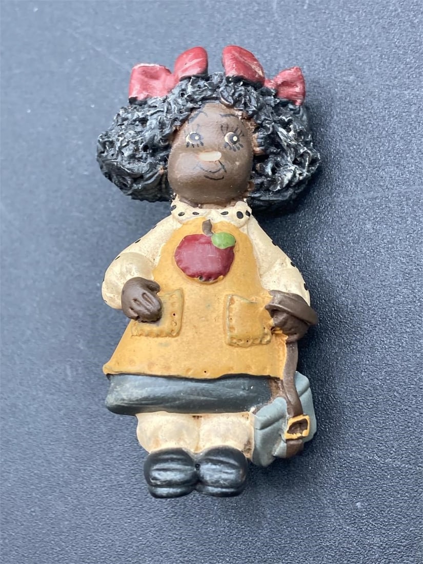 Vintage Black Americana Pin (1 of 4)