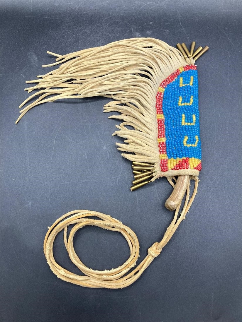 Sioux Indian Beaded Leather Sheath & Knife (1 of 7)