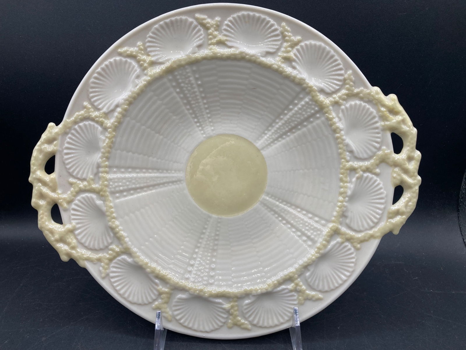 Belleek Porcelain Shell Pattern Plate (1 of 7)