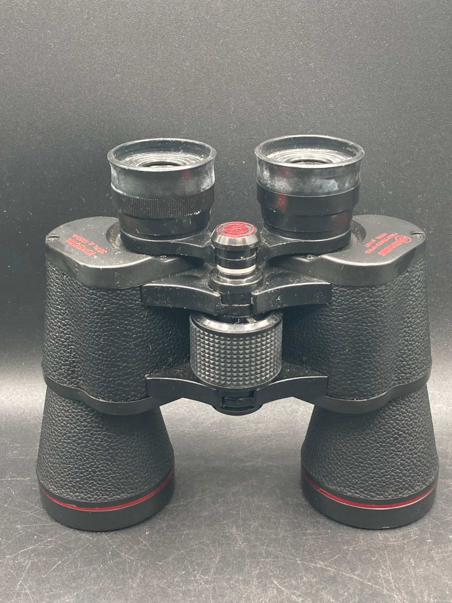 Simmons 10×50 Wide Angle Binoculars (1 of 7)