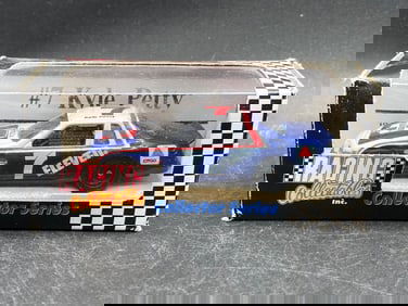 Racing Collectibles 1:64 Kyle Petty #7 Stock Car Die Cast Model