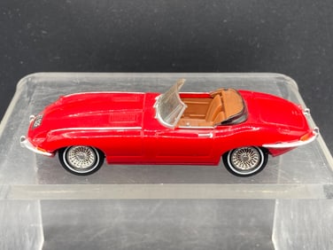 Dinky Toys 1:43 Jaguar E-Type Convertible Diecast Model, Red