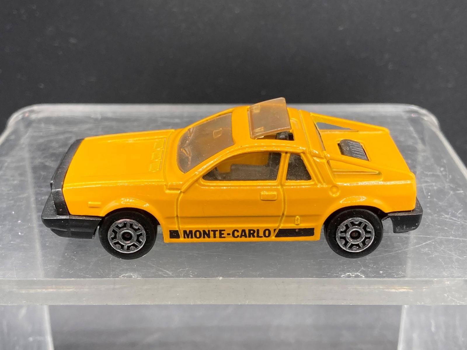 Majorette 1:50 Lancia Montecarlo Die-Cast Car (1 of 8)