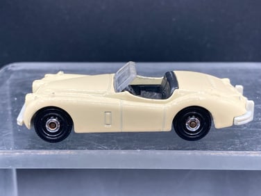 Matchbox 1:64 1956 Jaguar XK140 Die-Cast