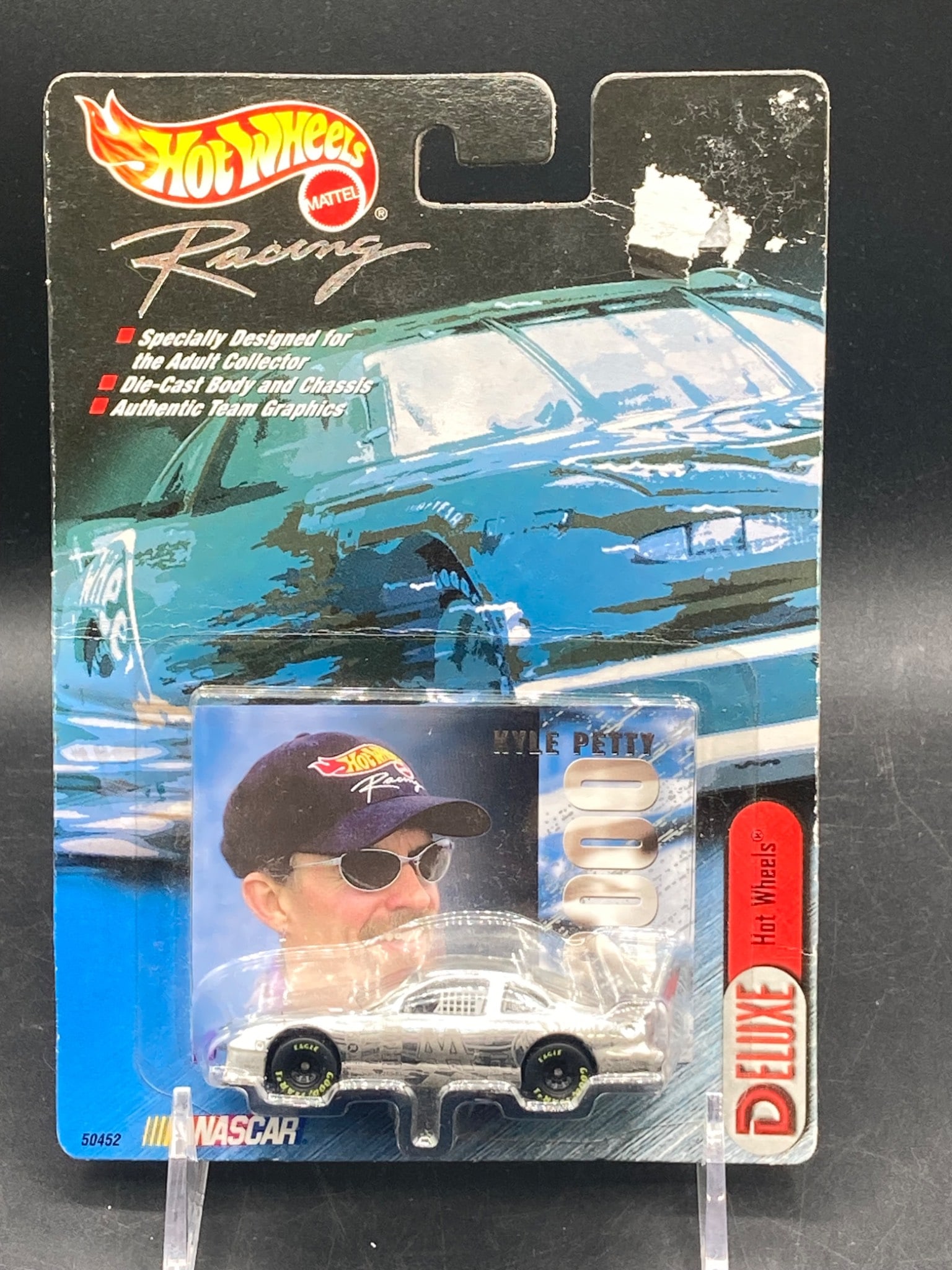 Hot Wheels Racing 1:64 Kyle Petty Deluxe NASCAR Die-Cast Car in Original Packaging (1 of 4)