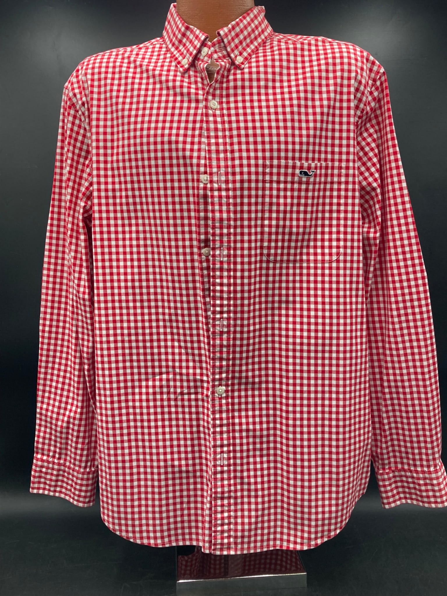 Vineyard Vines Classic Fit Tucker Shirt, Red Gingham, Size XL: Vineyard Vines Classic Fit Tucker Shirt in red gingham colorway. Made of 98% cotton and 2% spandex for comfortable fit and slight stretch. Features button-down collar, whale logo embroidery on chest p