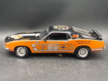 1:24 1969 Ford Boss 302 Mustang Model Car – Harley-Davidson Edition