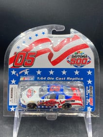 Team Caliber 1:64 NASCAR 2005 Daytona 500 Program Die Cast
