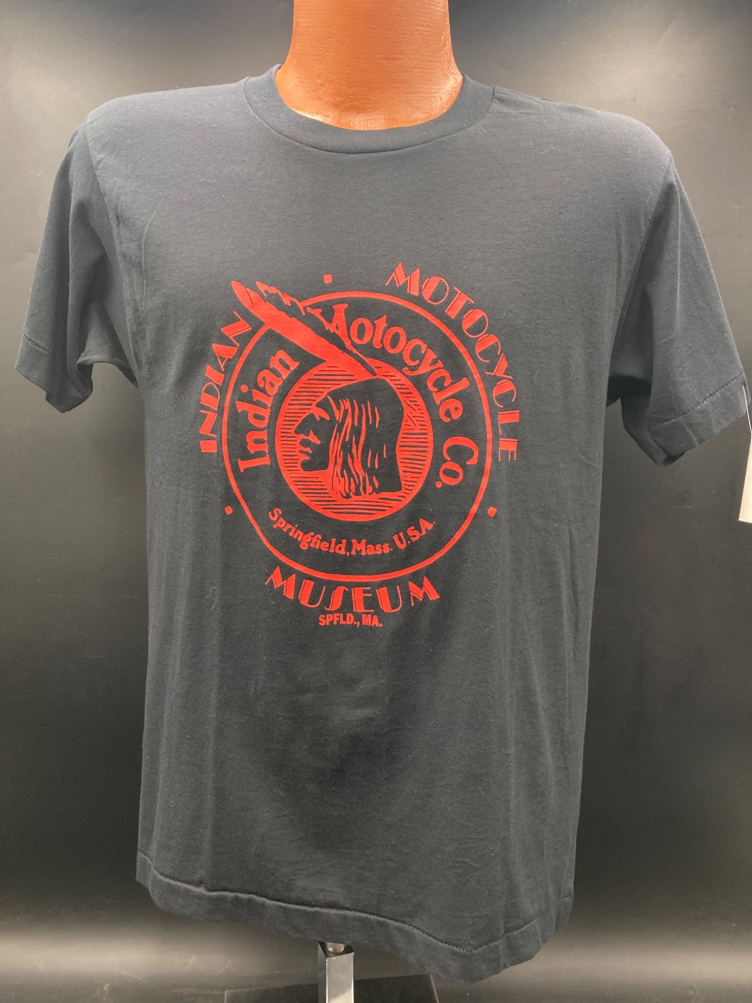 Indian Motorcycle Co. Museum T-Shirt, Size M (1 of 4)