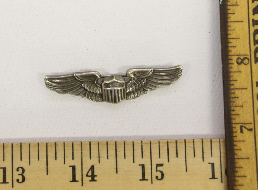 U.S. WWII PILOT WINGS BADGE: MARKED NS. MEYER, NY - STERLING (MINI SIZE)