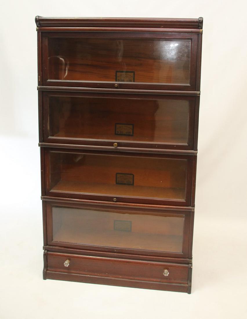 GLOBE-WERNICKE STACK BOOK CASE (1 of 3)