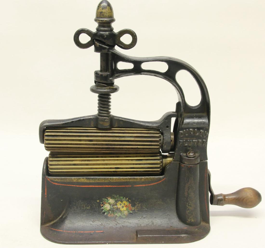 Dudley Flutter Machine - nice stenciling (1 of 2)