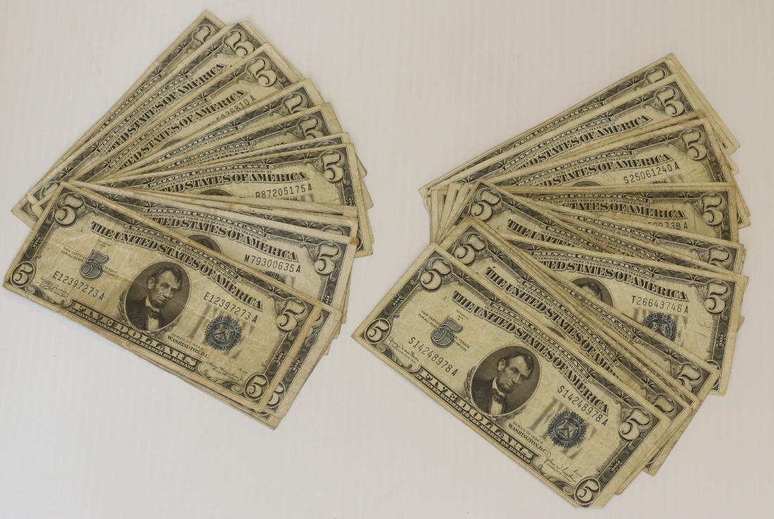 (34) 1934 $5.00 SILVER CERTIFICATES (1 of 2)