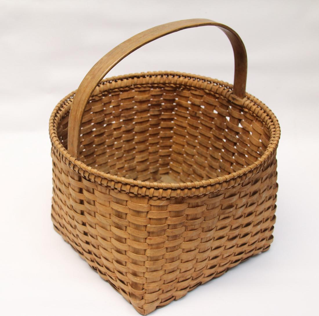 WOVEN GATHERING BASKET (1 of 3)