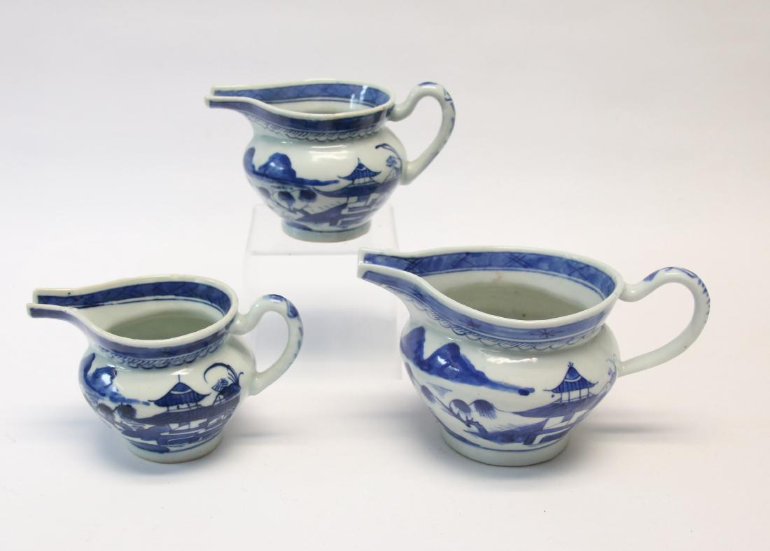 19th CENTURY CHINESE EXPORT CANTON LOT (1 of 3)