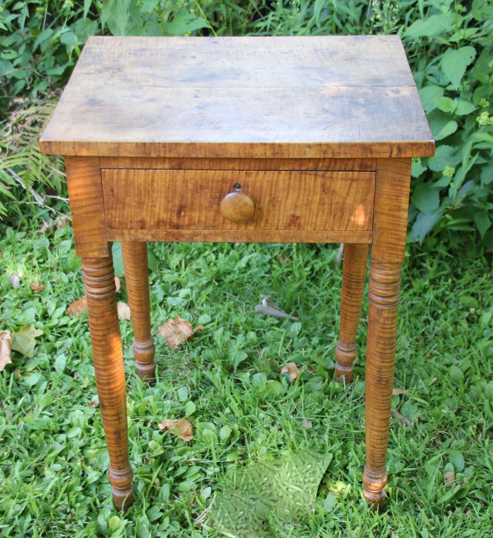 EARLY TIGER MAPLE ONE DRAWER STAND (1 of 4)