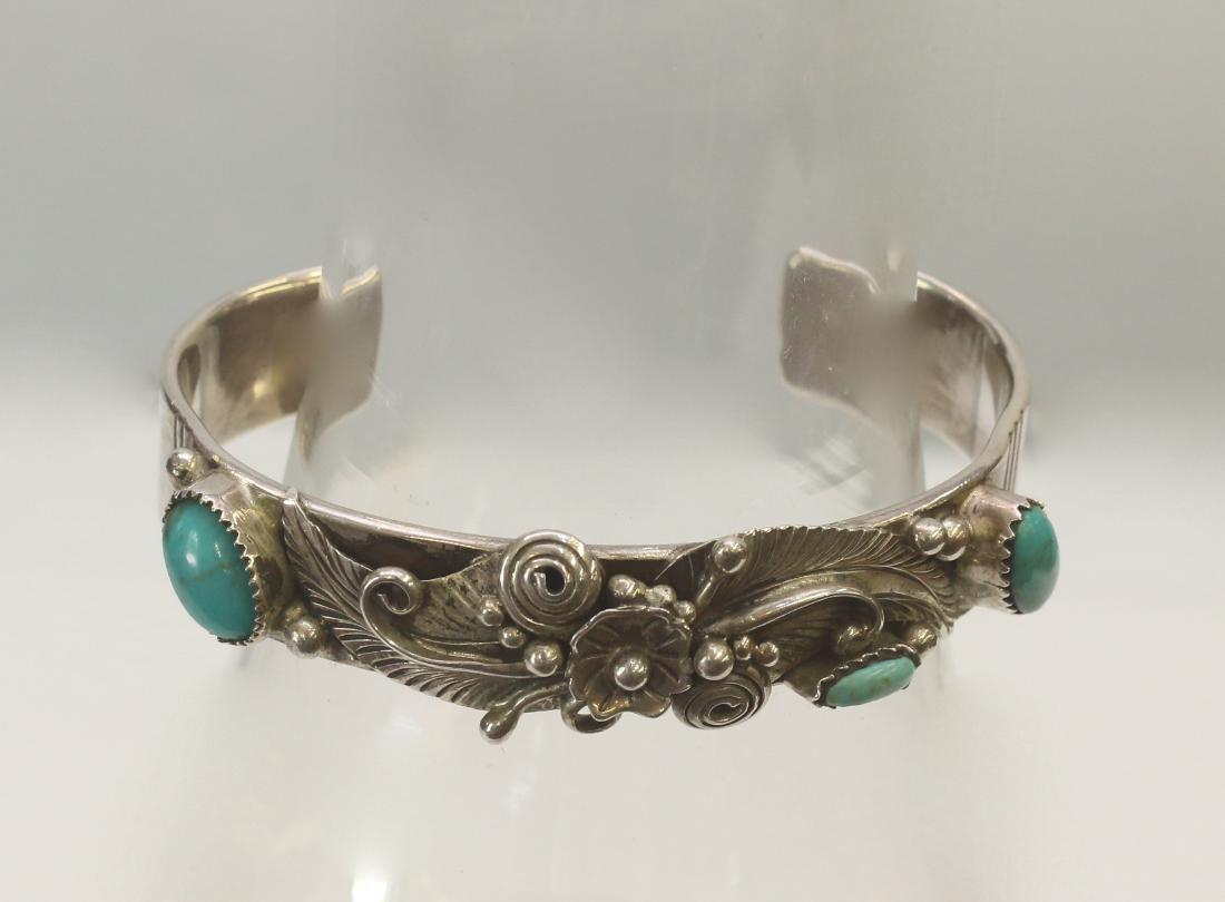 NATIVE AMERICAN STERLING SILVER  CUFF BRACELET (1 of 3)