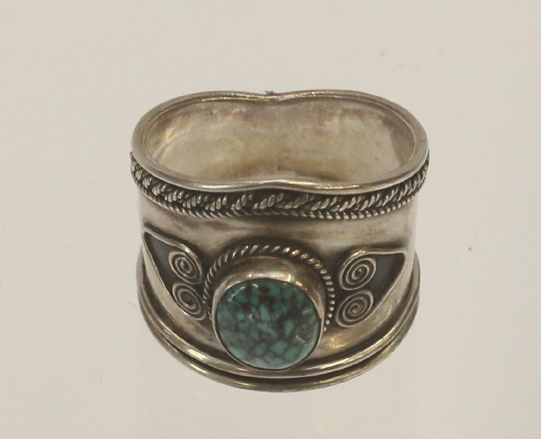 STERLING SILVER AND TURQUOISE RING (1 of 2)