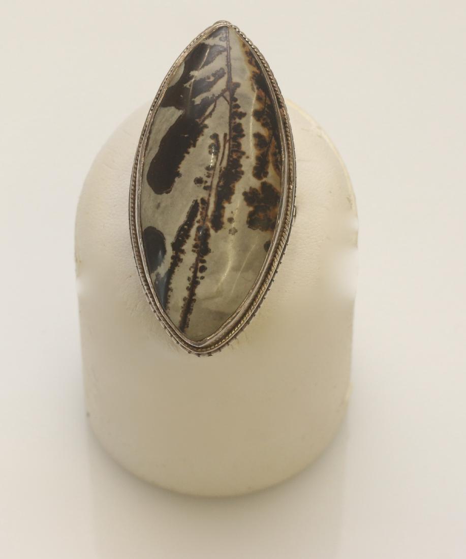 STERLING SILVER RING (1 of 2)