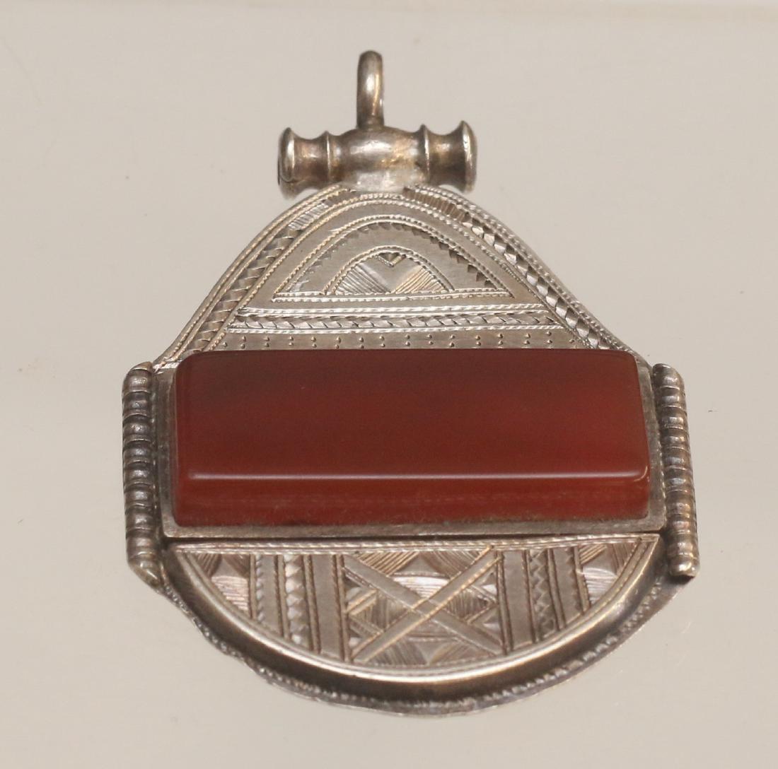 SILVER PENDANT (1 of 2)