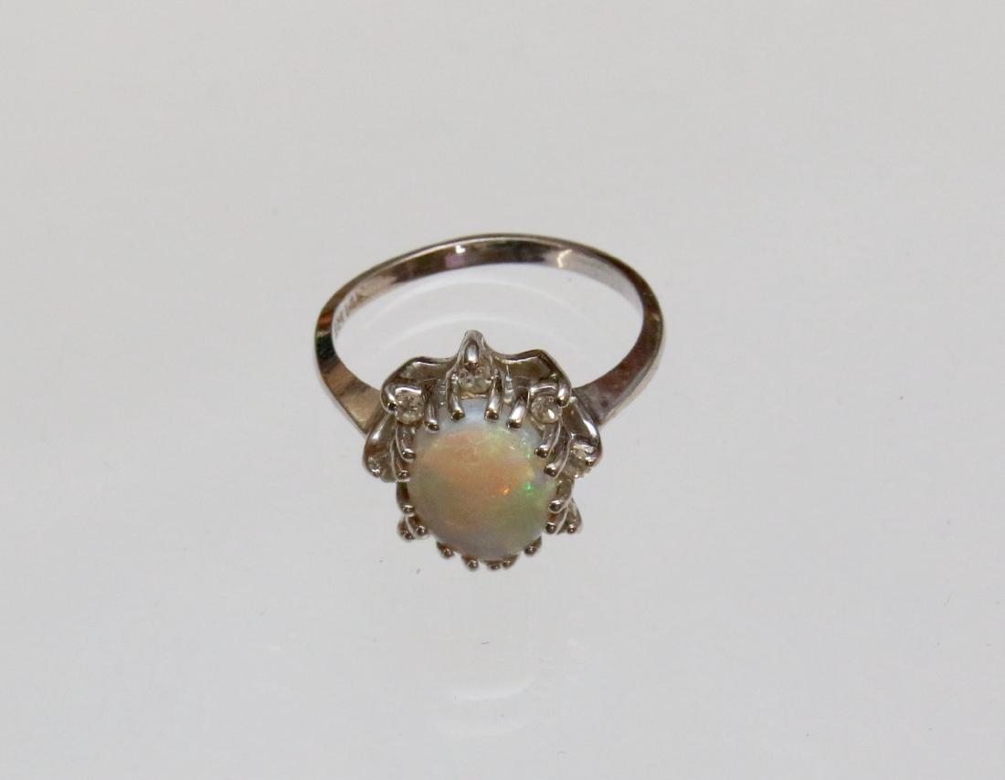 14K GOLD RING AND OPAL (1 of 3)