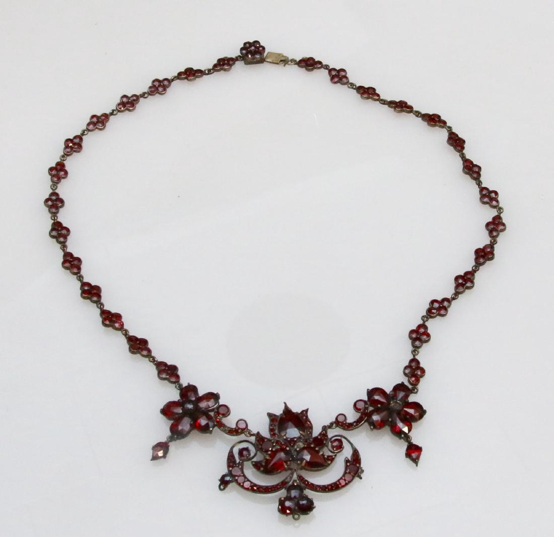 VINTAGE GARNET NECKLACE (1 of 3)