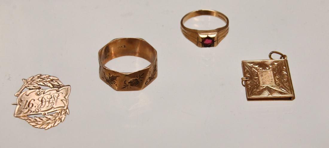 10K GOLD LOT (1 of 2)