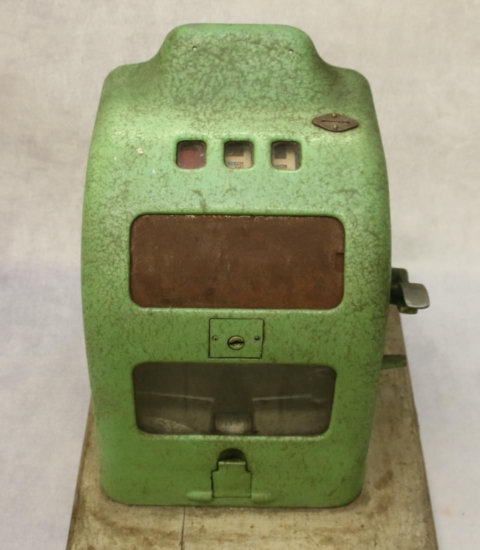 GEM GUMBALL MACHINE (1 of 3)