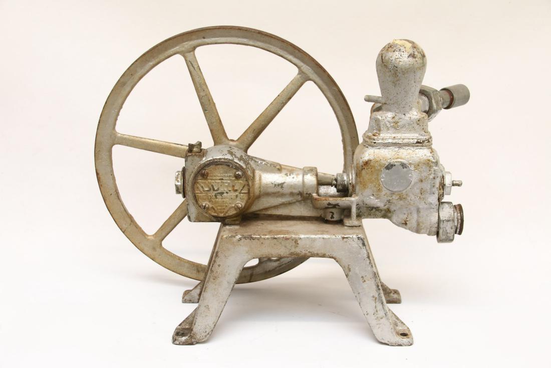 DURO WATER PUMP (1 of 2)