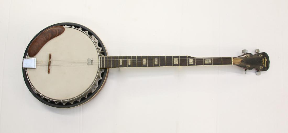 HARMONY BANJO (1 of 4)