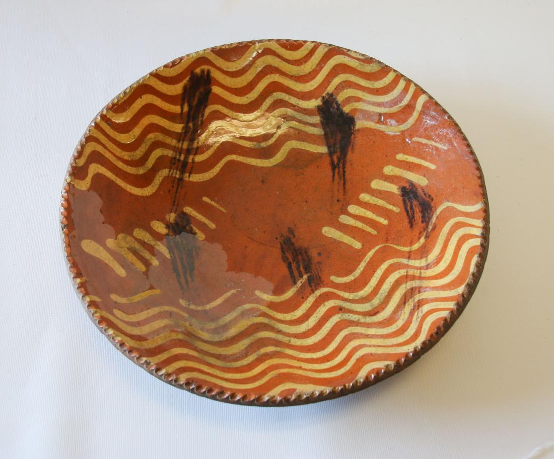 REDWARE SLIP DECORATED PIE PLATE (1 of 3)
