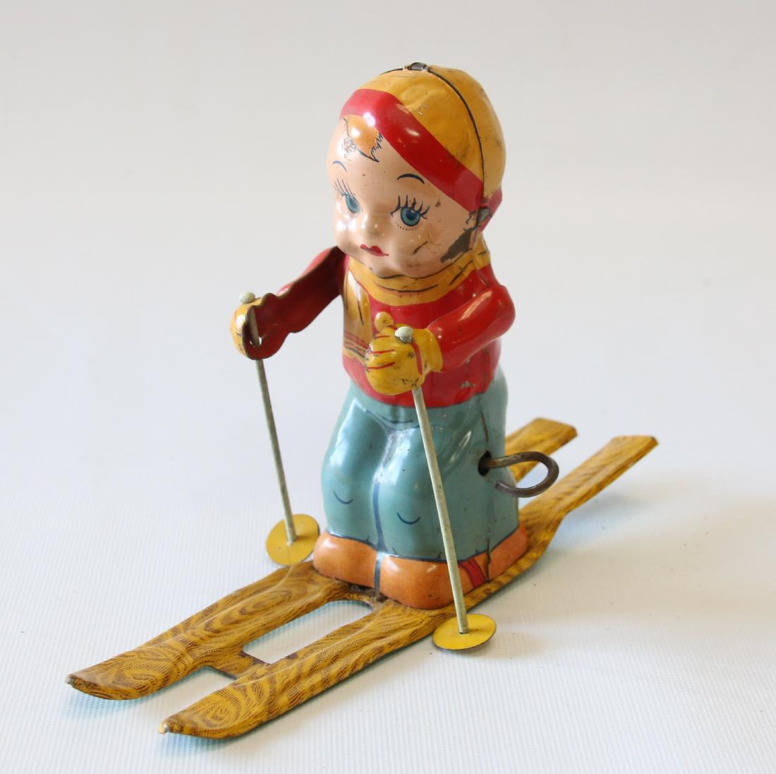 VINTAGE TIN WIND-UP TOY (1 of 6)