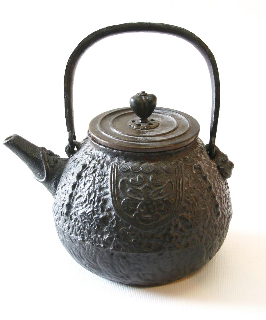 JAPANESE TEA POT (1 of 5)