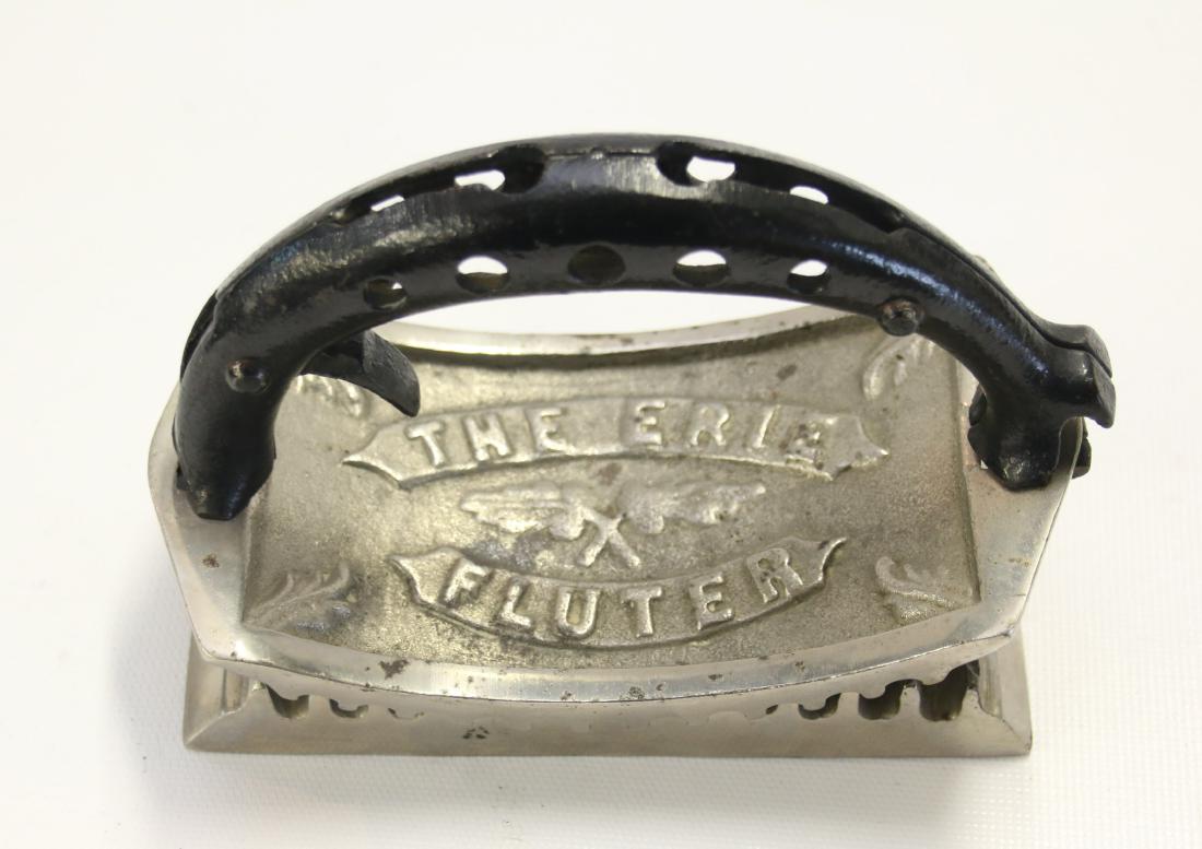 HAND FLUTER IRON (1 of 4)