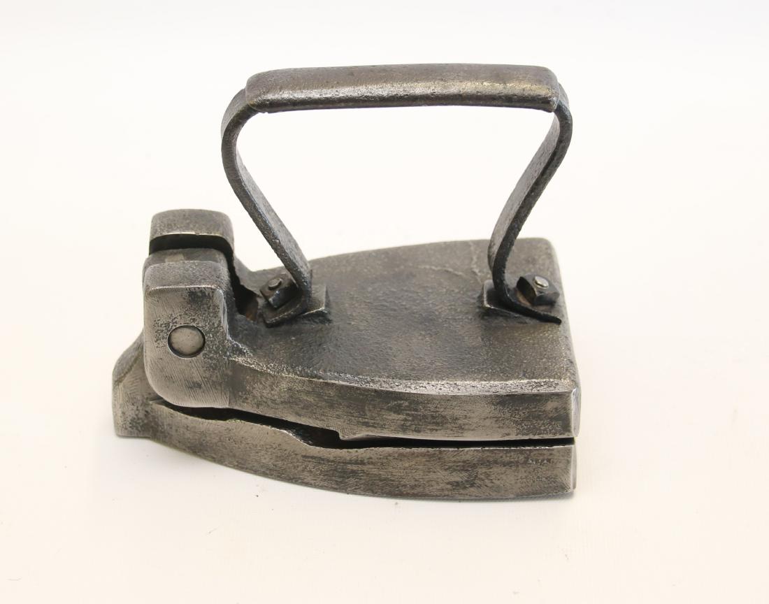 COMBINATION/REVERSIBLE (1 of 3)