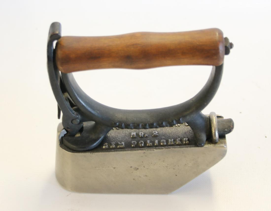 POLISHING IRON (1 of 3)
