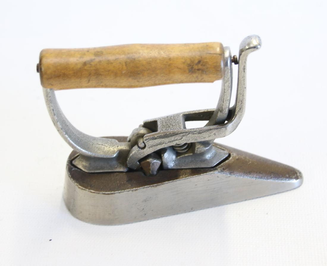 LITTLE SLEEVE IRON (1 of 3)