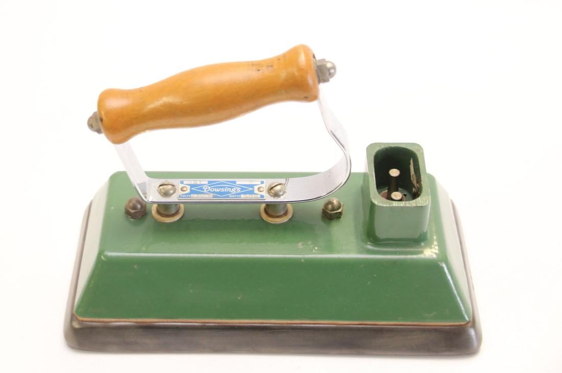 SPECIAL PURPOSE IRON (1 of 3)