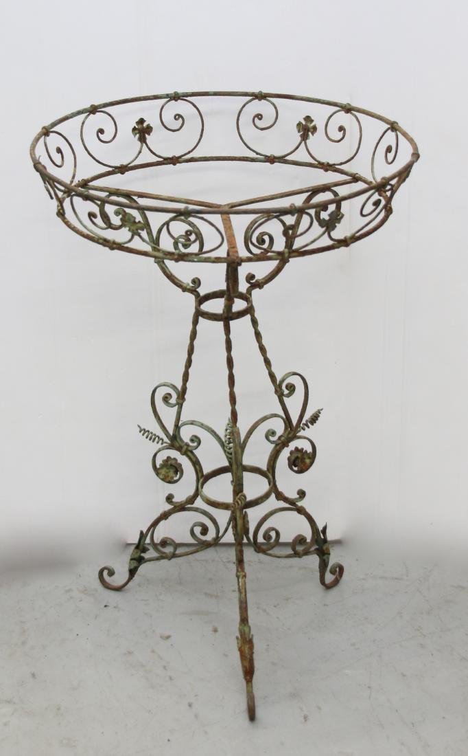 EARLY IRON PLANT STAND (1 of 1)