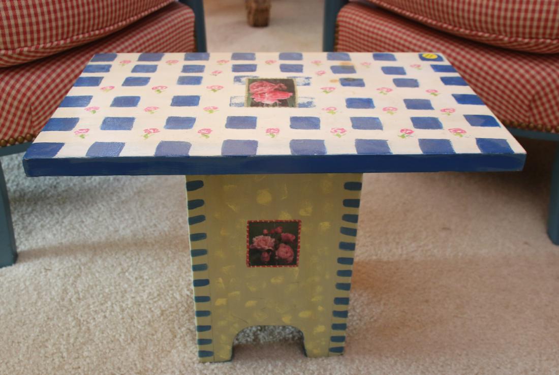 FOLK ART PAINTED STOOL (1 of 2)
