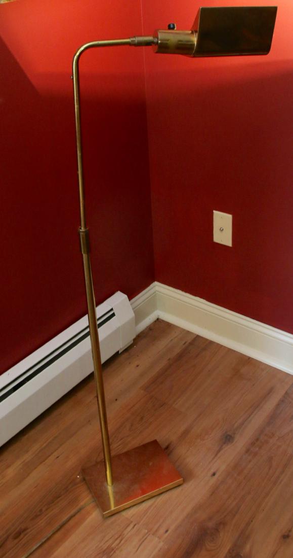 VINTAGE BRASS ADJUSTABLE FLOOR LAMP (1 of 4)