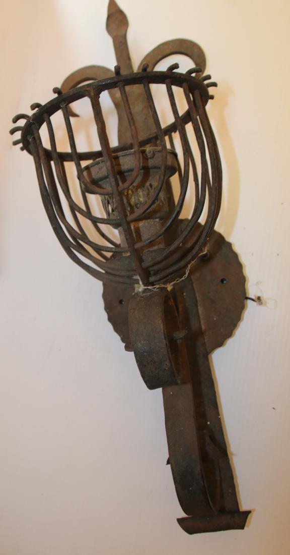 WROUGHT IRON WALL SCONCE (1 of 1)