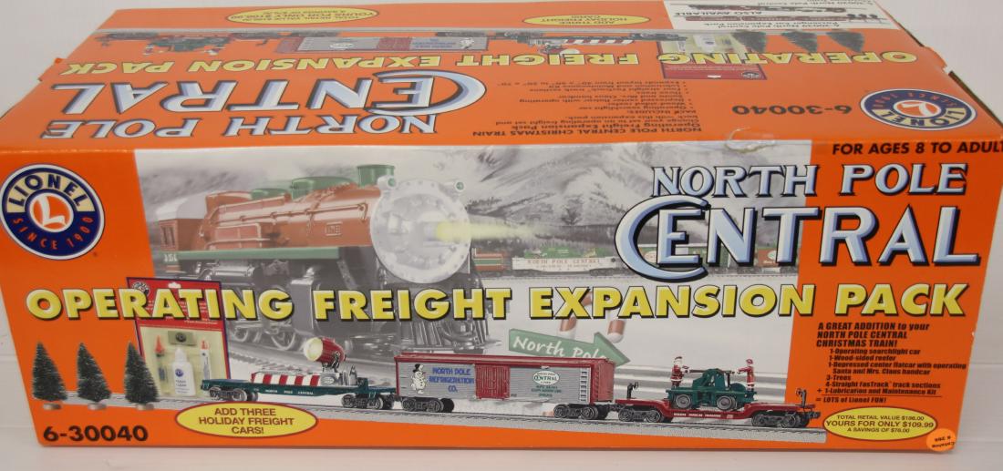 Lionel train set (1 of 2)