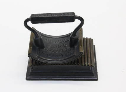 HAND FLUTING IRON: GENEVA IMPROVED PAT. 1866 5.75" X 5 X 4"