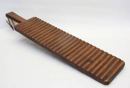 MANGLING BOARD: CARVED MANGLING BOARD WITH RIBBED SURFACE 35 X 7.25"