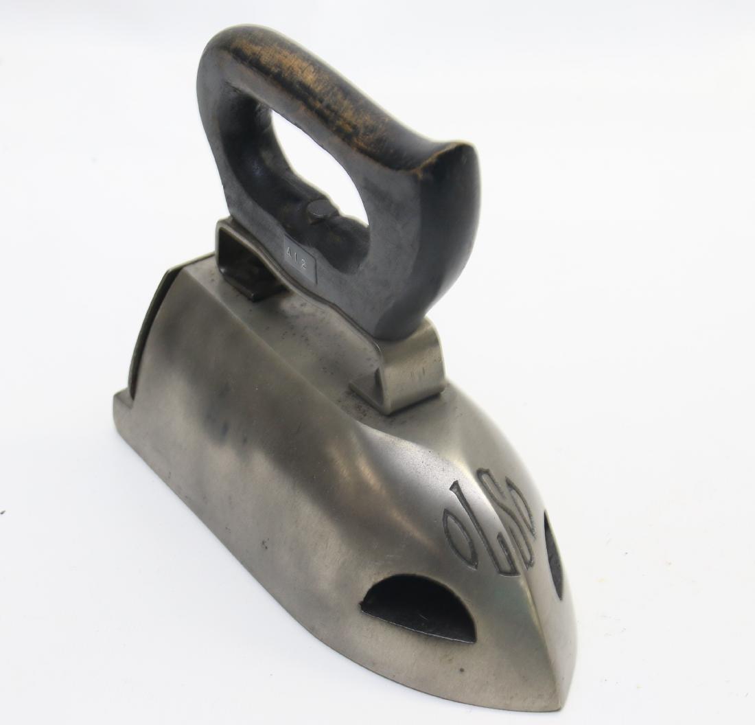 LIQUID FUEL GAS JET IRON (1 of 4)