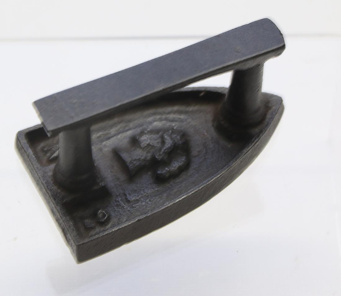 LITTLE FRENCH SAD IRON (1 of 3)